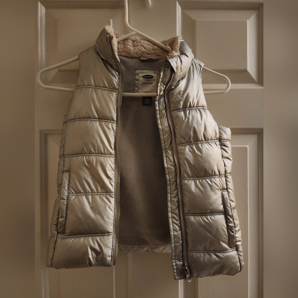 Old Navy Frost Free Jacket in Gray